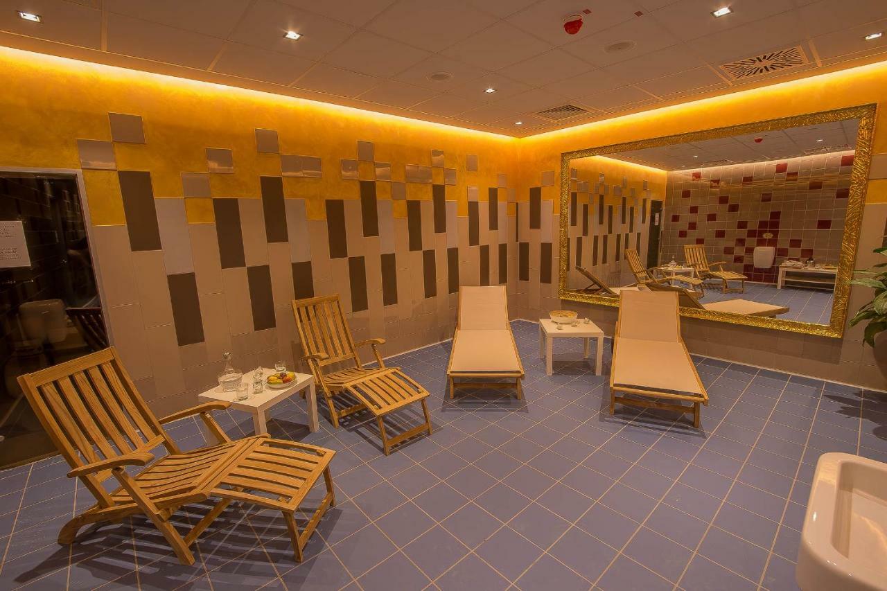 Apartments Pri Marjetki 체르크노 외부 사진